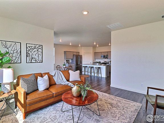 5th image of 486 Starling Ln
