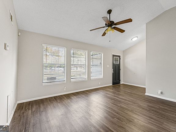 5th image of 3511 Misty Valley Rd