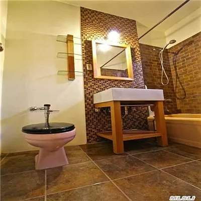 Sold by Exit Kingdom Realty | media 7