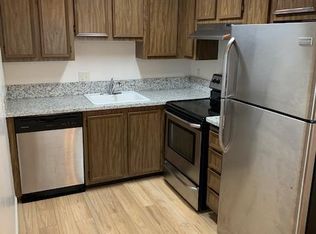 2307 SE Division St, Portland, OR 97202