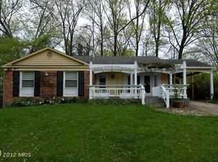 8412 Briar Creek Dr, Annandale, VA 22003