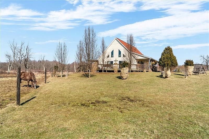 11 Fairgrounds Rd, Stoneboro, PA 16153 MLS 1593378 Zillow