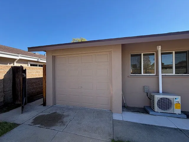 S Peck Rd, Monrovia — Photo 2