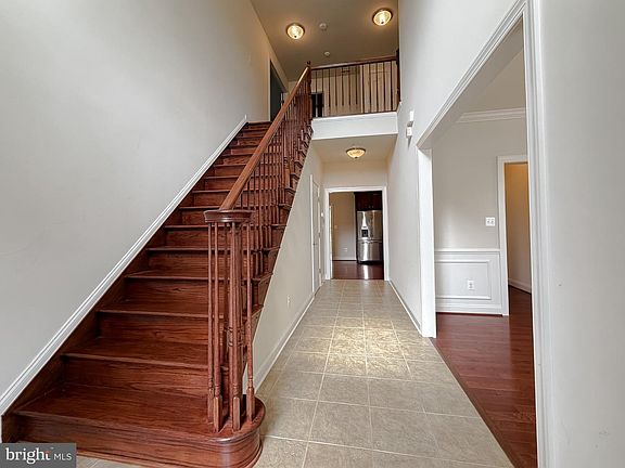 3rd image of 23621 Margrave Dr