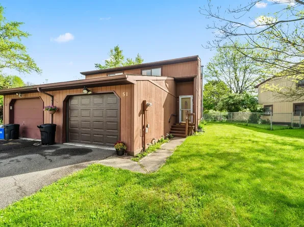 51 Carol Ct, Endwell, NY 13760