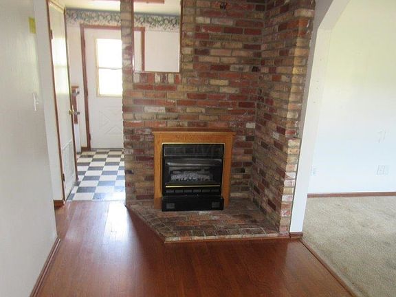 2nd image of 6635 Perry Pike