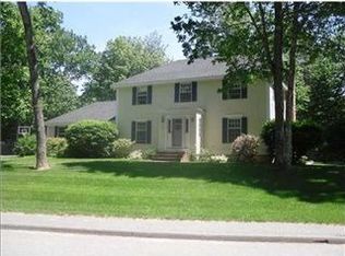 9 Winding Brook Ln, Saco, ME 04072