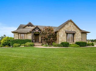 3233 Willow Crk, Rose Hill, KS 67133