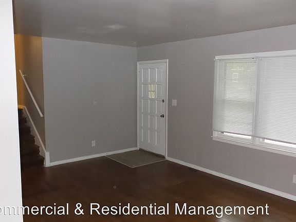 4th image of 11725 Fremont Ave