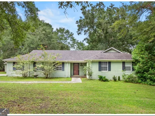 505 Carriage Ln, Statesboro, GA 30458