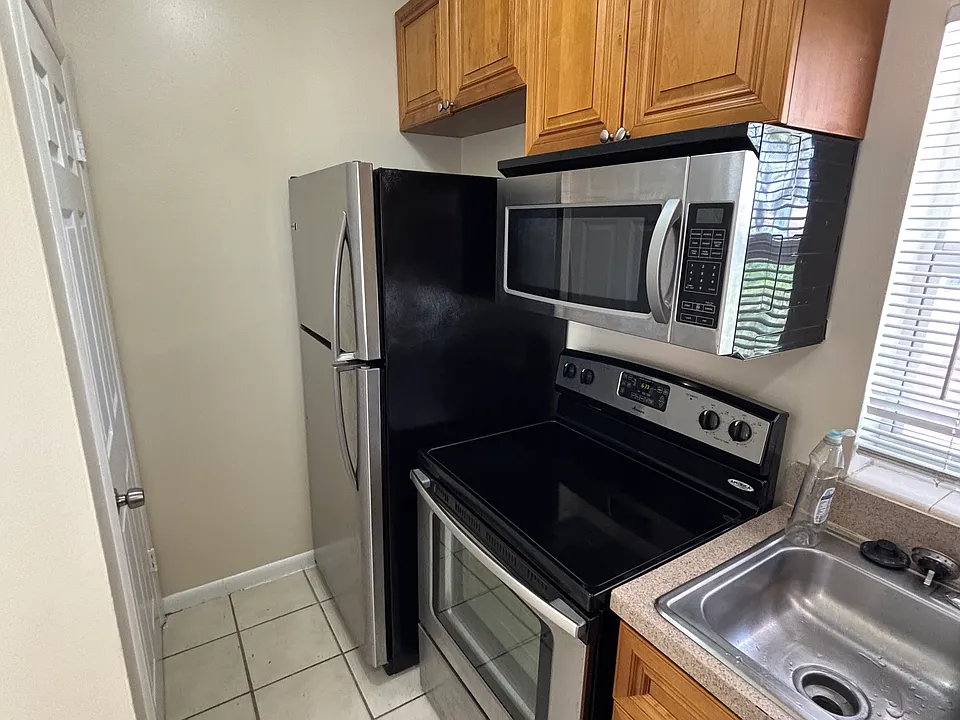 1791 Juno Rd #5