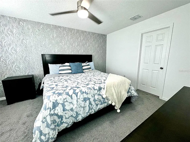 10251 Highline Crest St — Photo 22