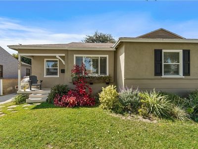 5959 Bellflower Blvd, Lakewood, CA, 90713