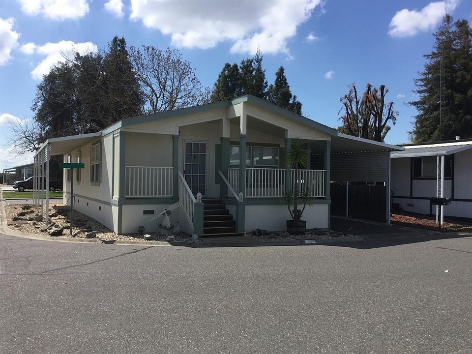 1st image of 1830 E Yosemite Ave Space 152