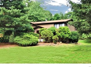 3 Melrose Ln, West Nyack, NY 10994