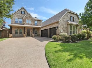 1002 Lost Valley Dr, Euless, TX 76039