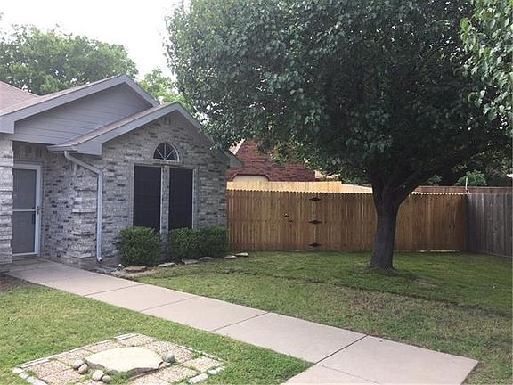 3rd image of 7229 Briarwyck Ct