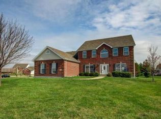 1108 Chatham Dr, Shiloh, IL 62221