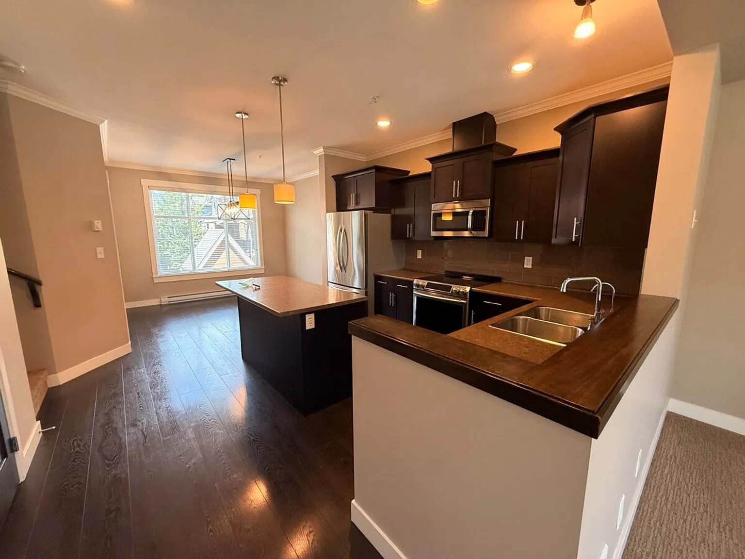 7428 Evans Rd Chilliwack — Photo 4