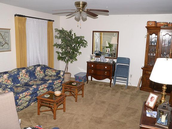 2nd image of 5029 Victoria Ave