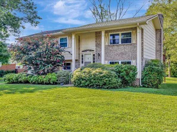 628 N Valley Dr, Chattanooga, TN 37415