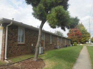 3356 E Southern Hills Blvd, Springfield, MO 65804