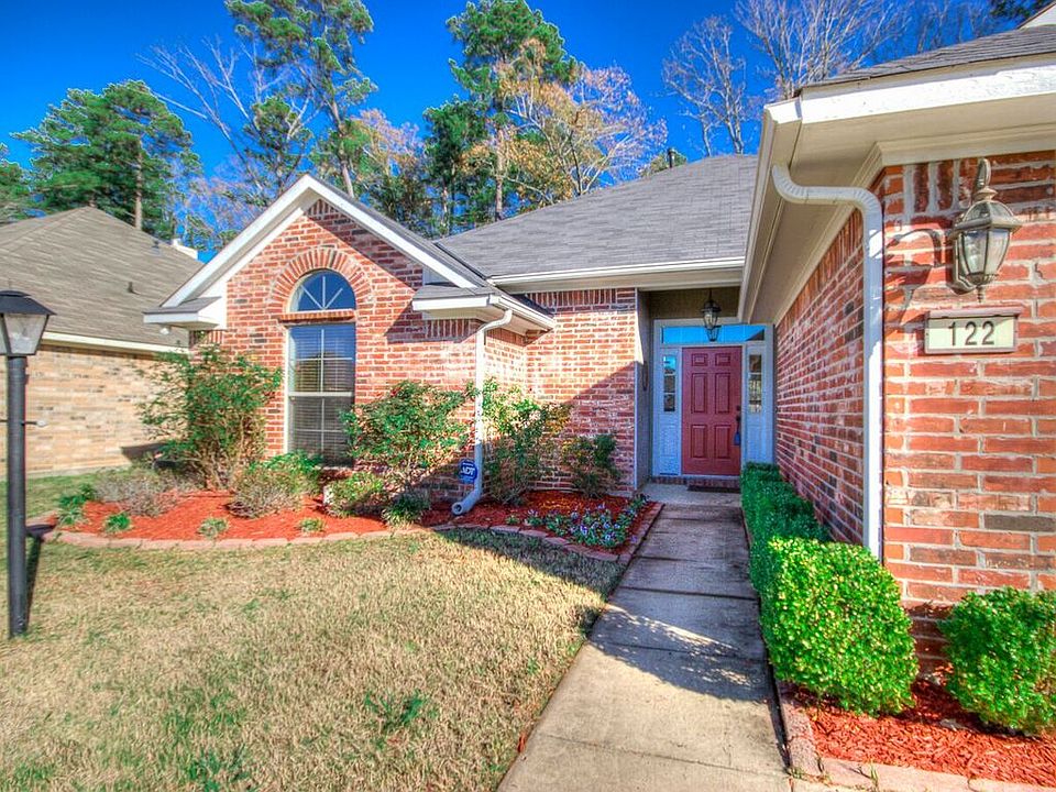 Exterior Front View 1