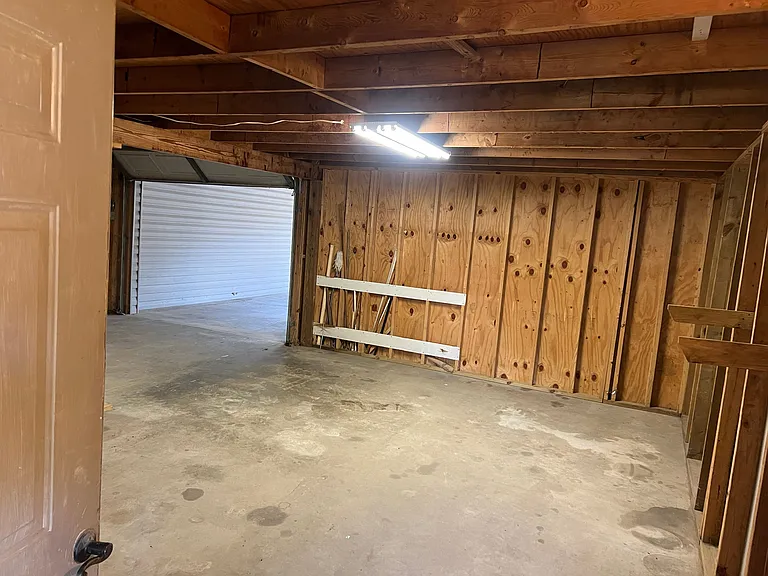 114 Barracuda St — Photo 26