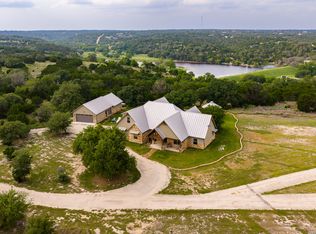 195 Kamira Drive, Kerrville, TX 78028