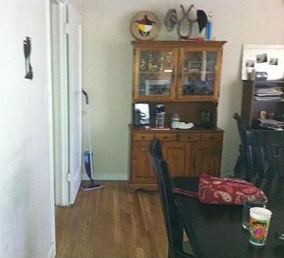 3rd image of 3255 Circle Ct W