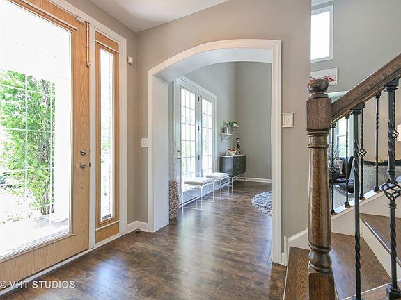 2nd image of 1501 Fielding Dr