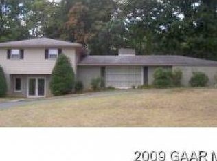 316 Rainbow Dr, Staunton, VA 24401