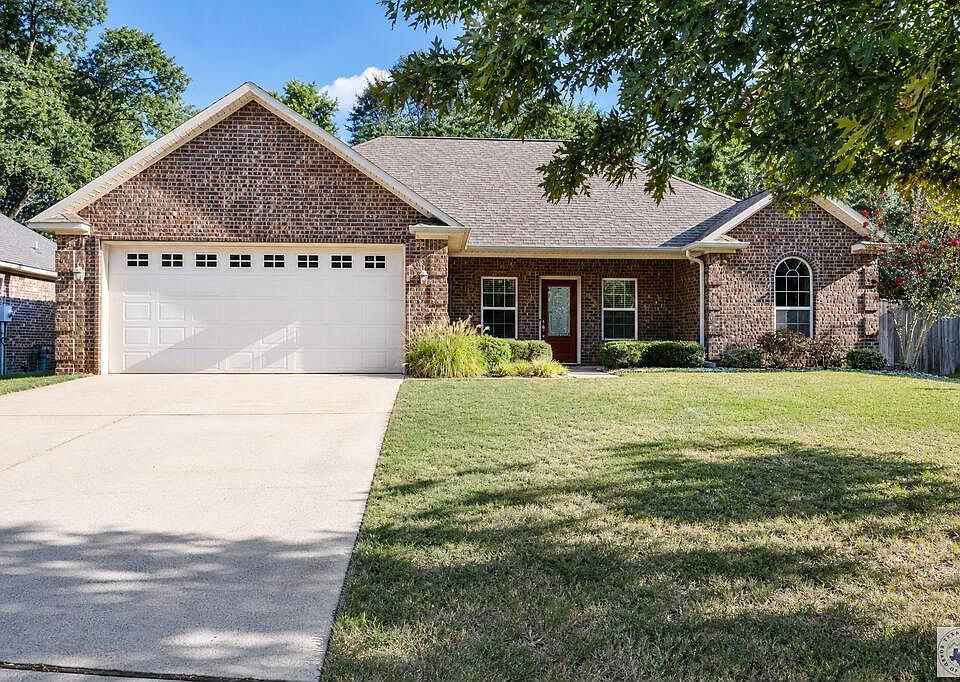 1st image of 3434 Garrett Ln