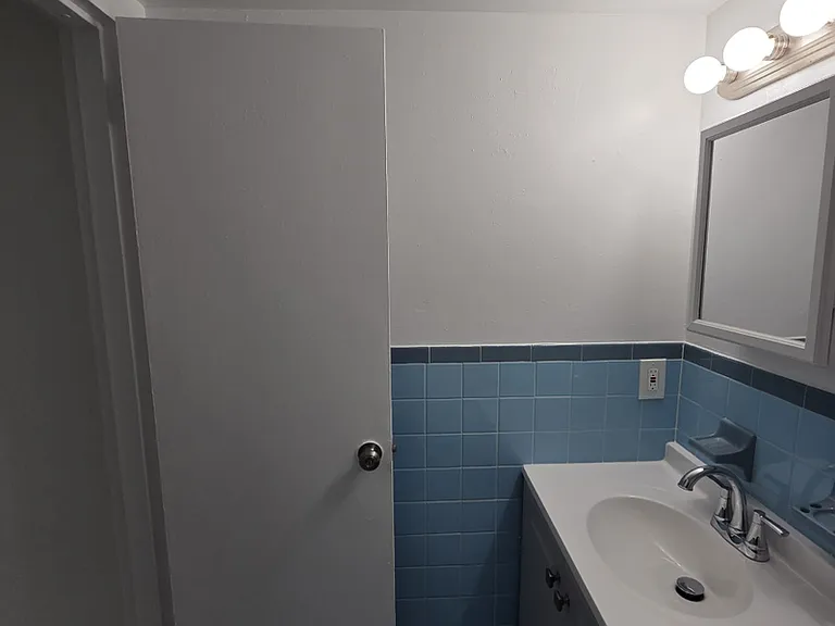 1150 NE 17th Ct — Photo 18