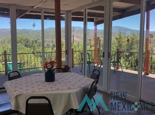 22 Forest St, Reserve, NM 87830