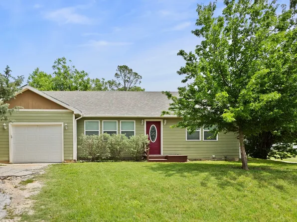 Flower Ln, Chico, TX 76431