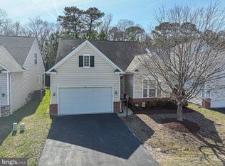 14 Hidden Lake Ct, Berlin, MD 21811