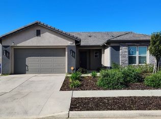 2935 21st Ave, Kingsburg, CA 93631