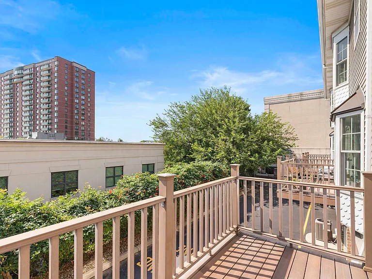 119 Panorama Dr — Photo 34