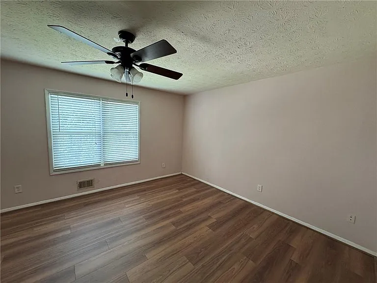 3102 Destin Cir #3102 — Photo 6