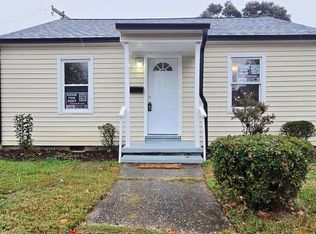 1214 Franklin St, Burlington, NC 27215