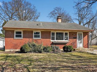 4945 Middaugh Ave, Downers Grove, IL 60515