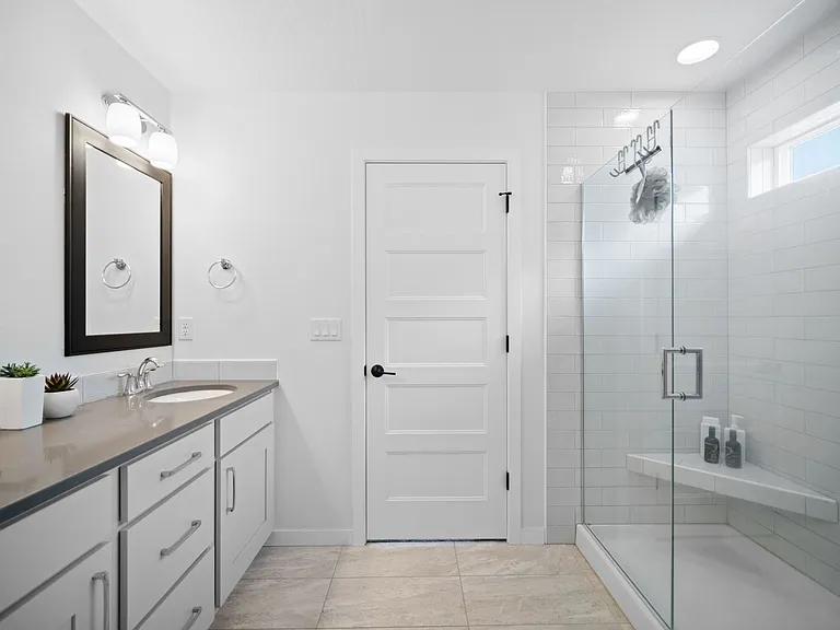 7153 S Parkridge Blvd — Photo 9