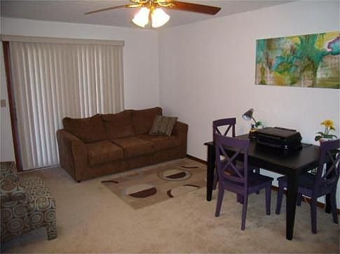 3rd image of 136 Shenandoah Trl