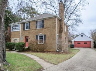 1404 E Stadium Blvd, Ann Arbor, MI 48104