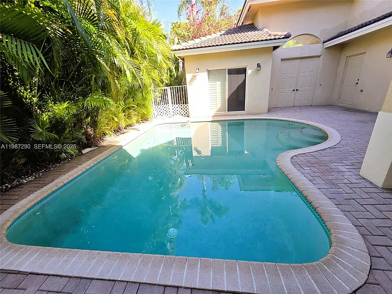 16404 Diamond Head Dr — Photo 10