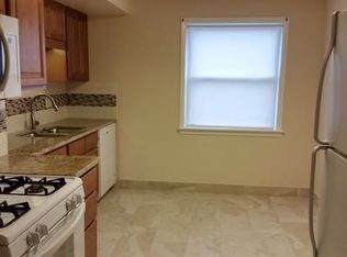 13507 Cedar Rd #UPSTAIRS, University Heights, OH 44118