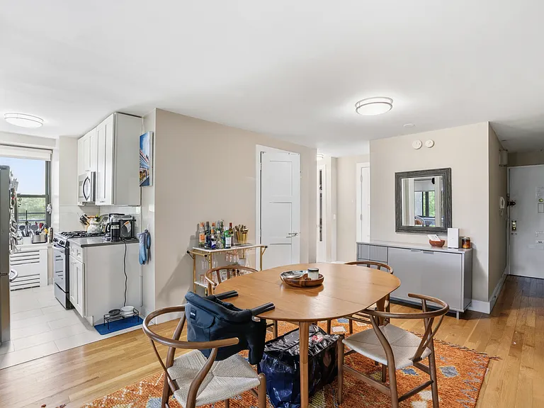 784 Columbus Ave #4D — Photo 3