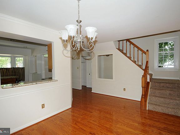 5th image of 7247 Worsley Way
