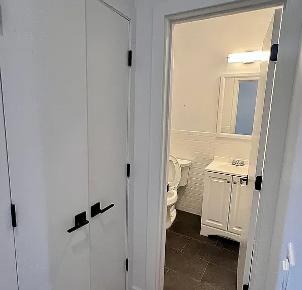203 Bedford Ave #3 — Photo 16